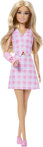 Barbie Fashionistas Doll #243 With Pink Arm Cast And Plaid Top And Skirt, Blonde